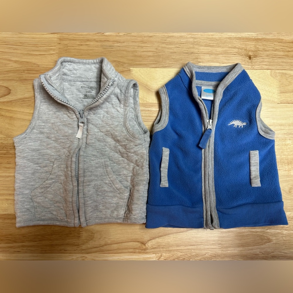 Set of 2 baby boy vests